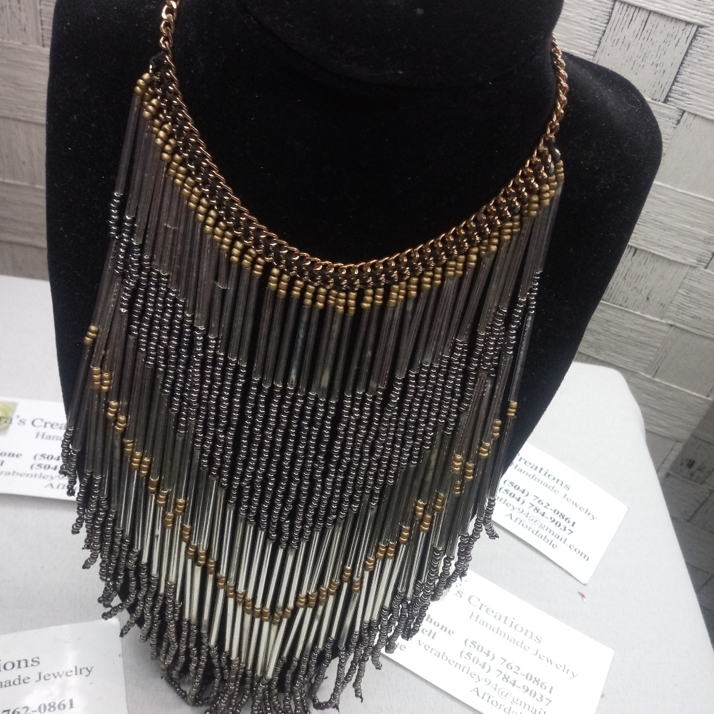 Jewelry - Picture 2 of 3